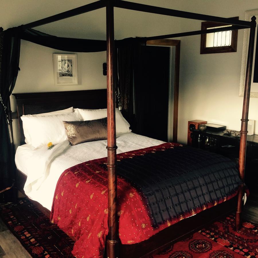 Marriner's Boutique Guesthouses Rawene Extérieur photo
